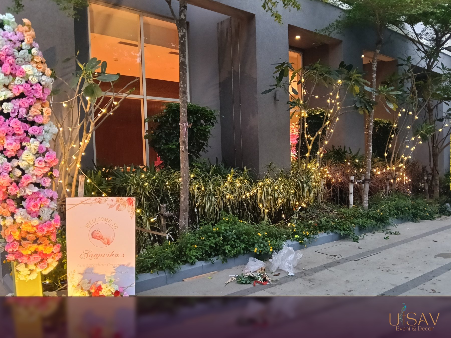 Garden lighting and floral welcome detail