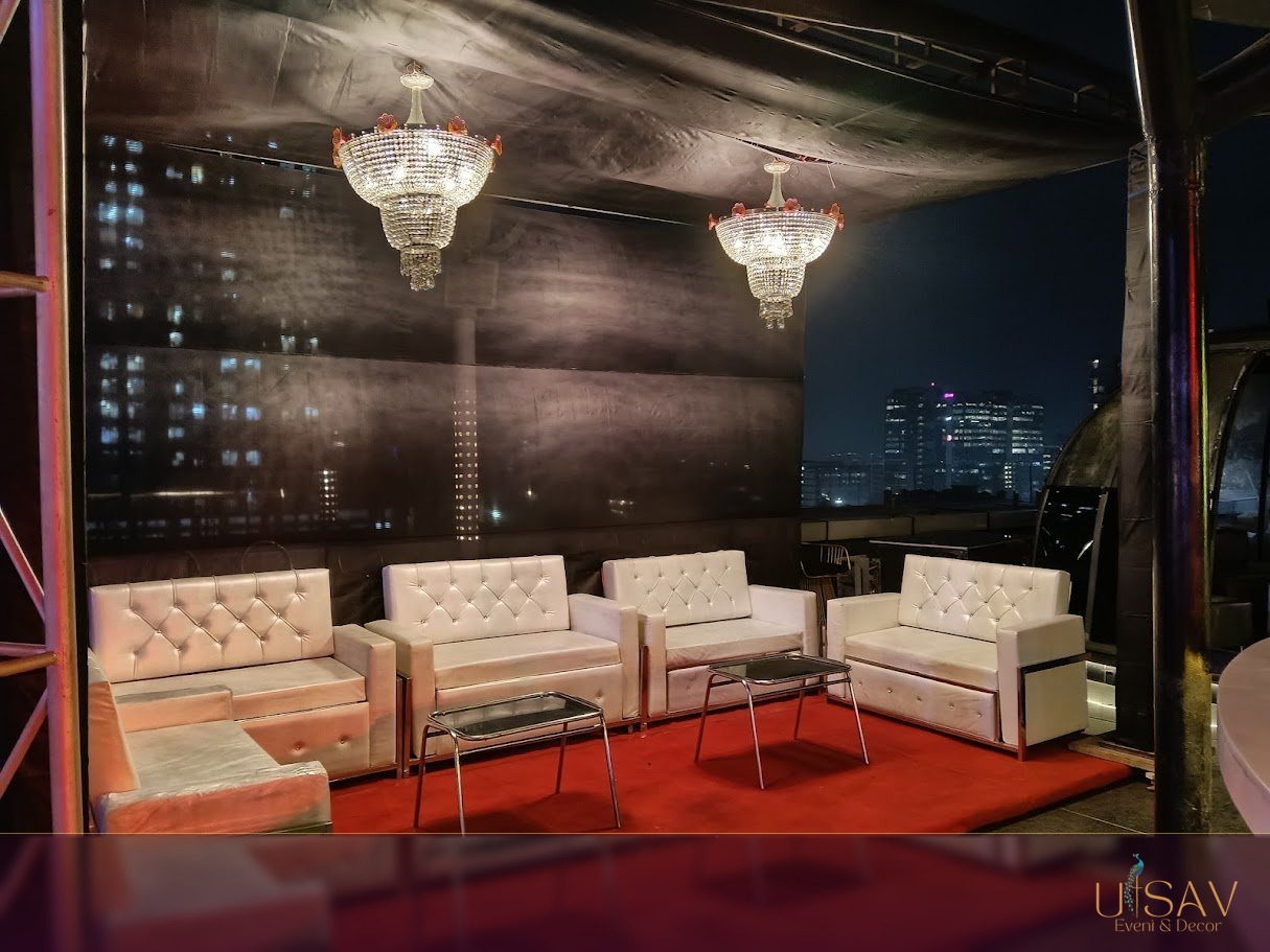 Night lounge seating arrangement